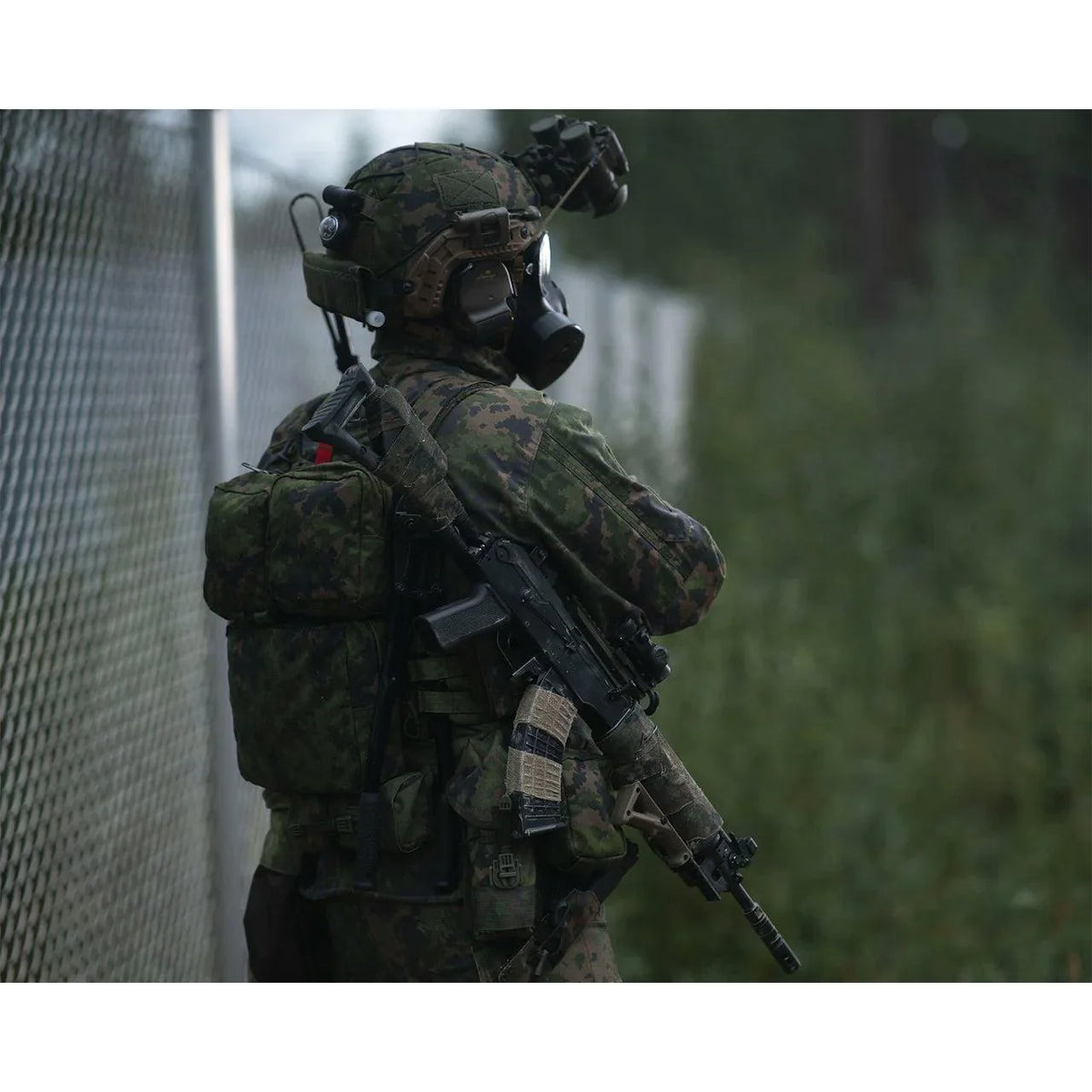 Savotta - High Cut Helmet Cover V1 // Multicam fra Savotta - billede nr. 3 hos GrejFreak.dk