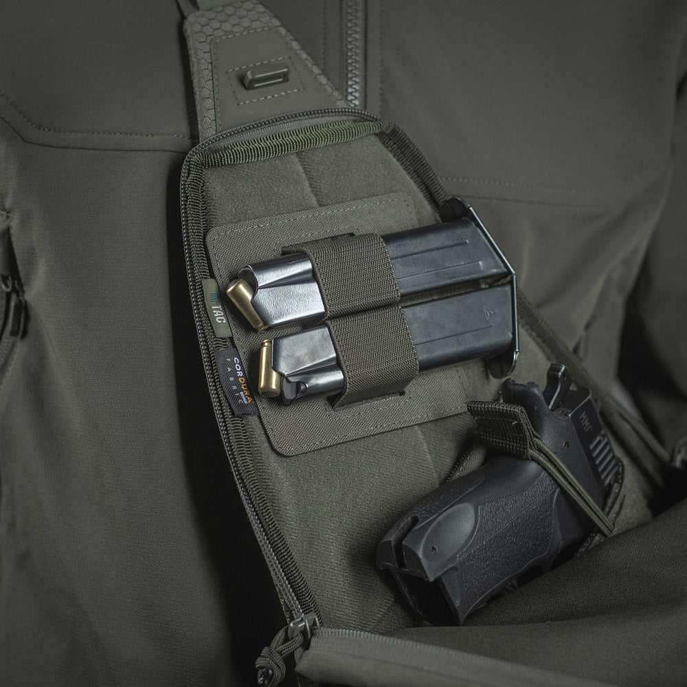 M-Tac dubbel magasinficka med hook-baksida