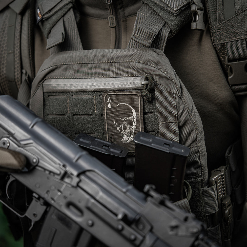 M-Tac patch Face of war (Broderi)