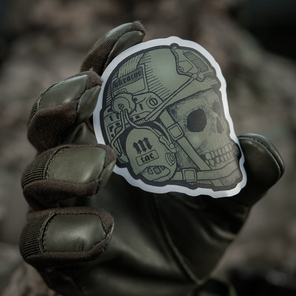 M-Tac klistermärke Operator