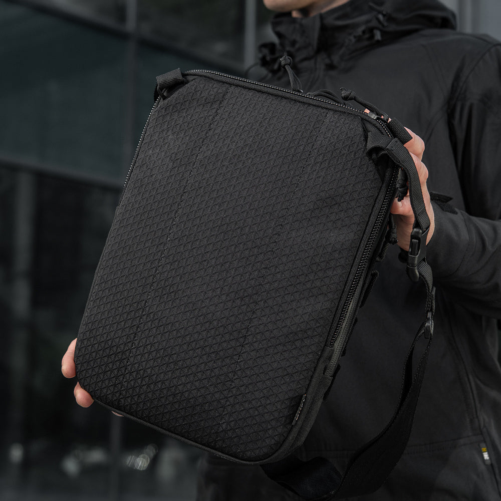 M-Tac Tabletväska Laser Cut Hex