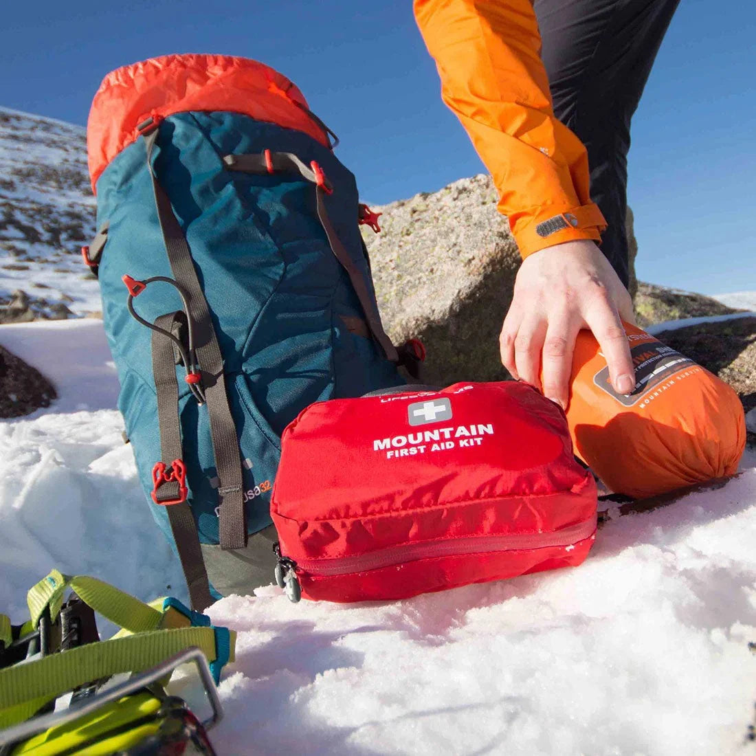 Lifesystems - Mountain First Aid Førstehjælpstaske-6-XtraGrej