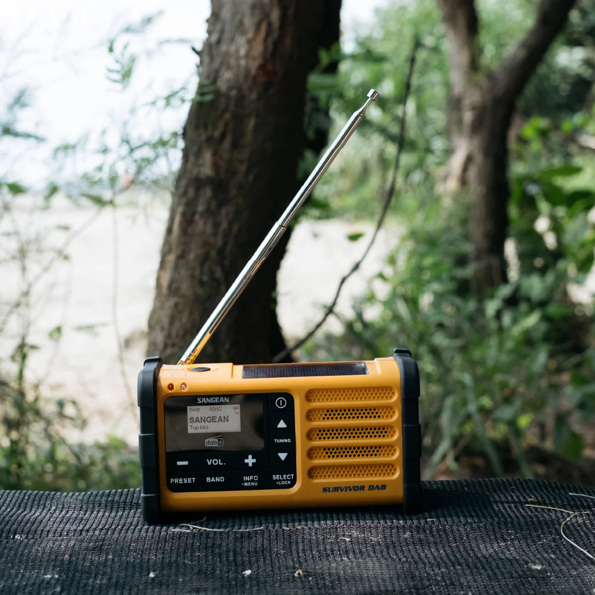 Sangean - MMR-88 DAB+/FM-RDS Multi-Powered Nødradio // Gul-7-XtraGrej