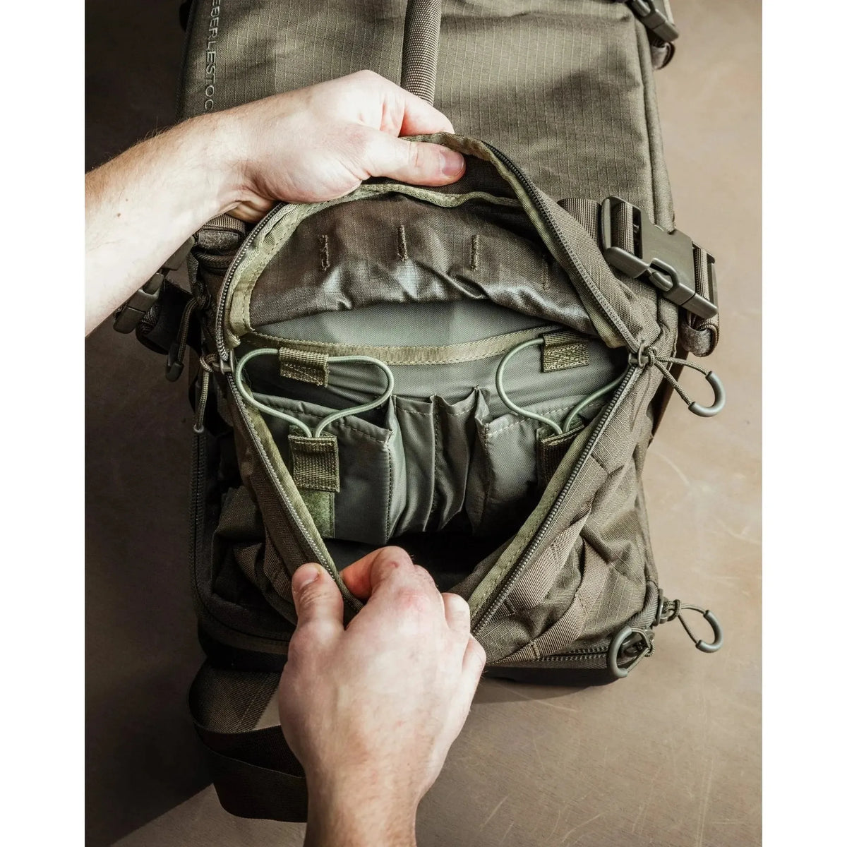 Eberlestock - Bang-Bang Range Taske 34L // Military Green fra Eberlestock - billede nr. 12 hos GrejFreak.dk