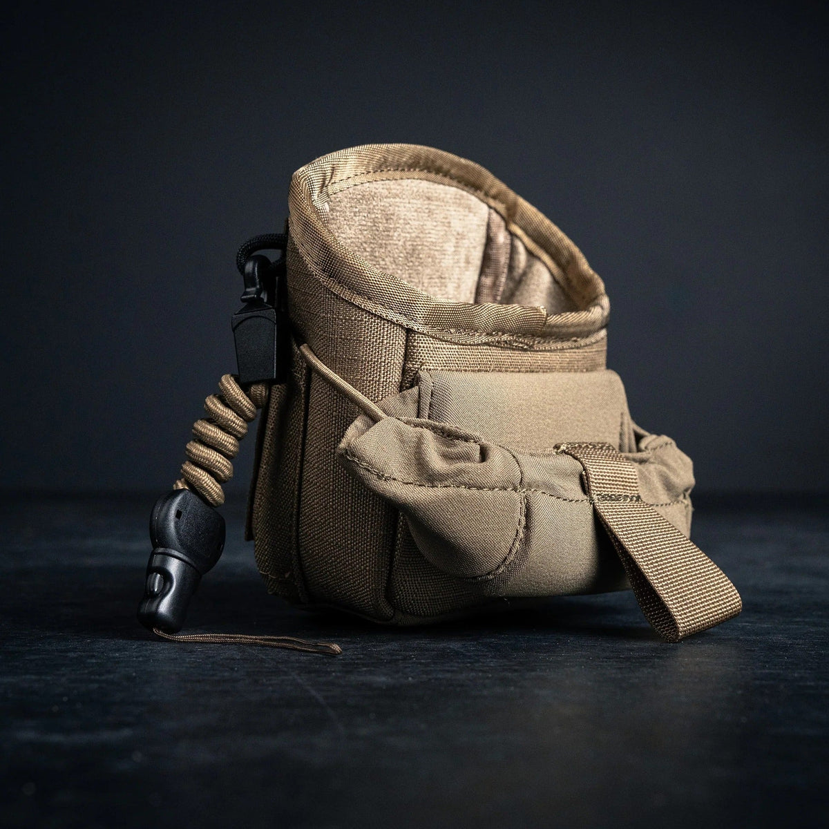 Eberlestock - Mag-Free Rangefinder Pouch // Military Green-3-XtraGrej