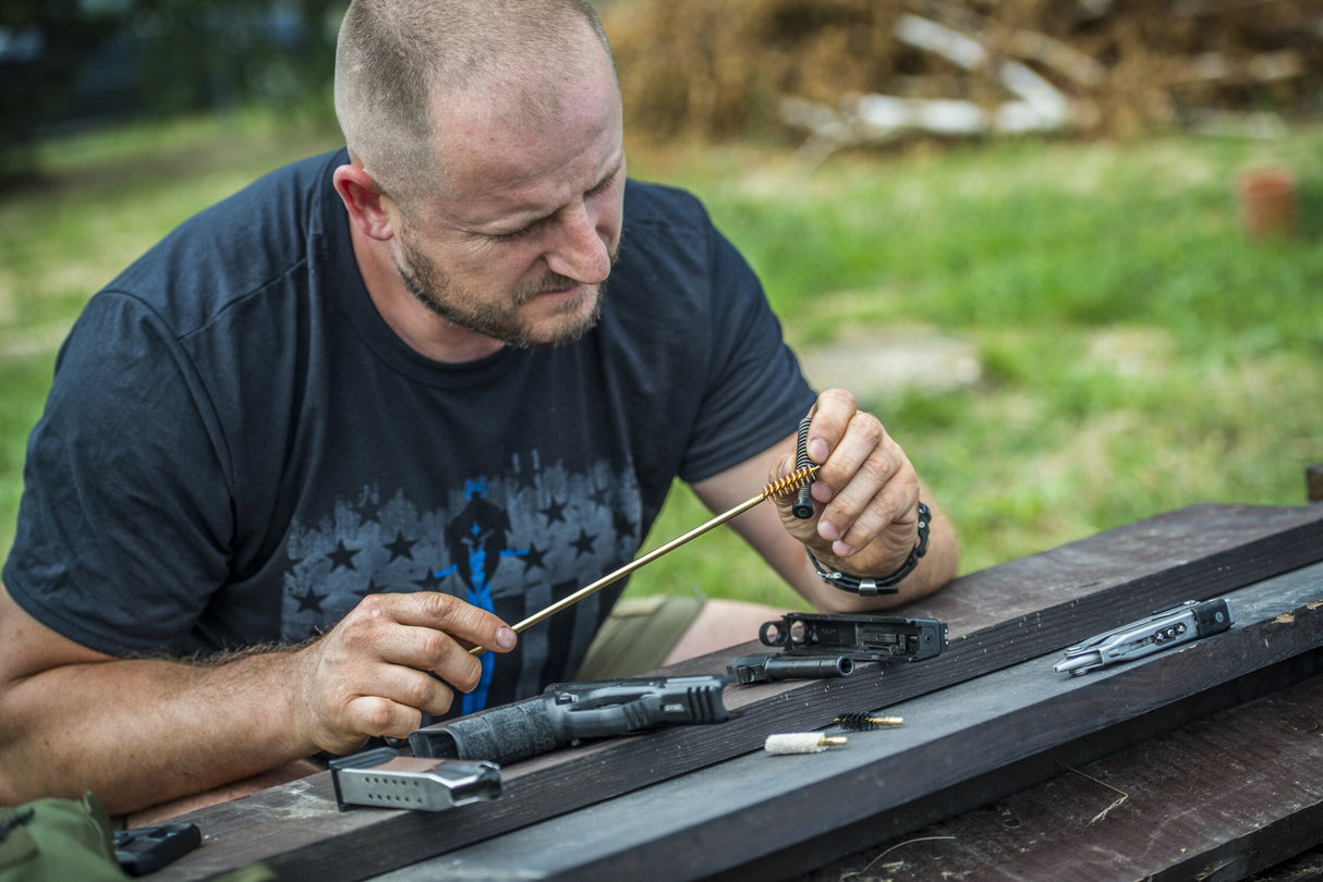 Helikon-Tex - Pistol Cleaning Kit for .38/9 mm