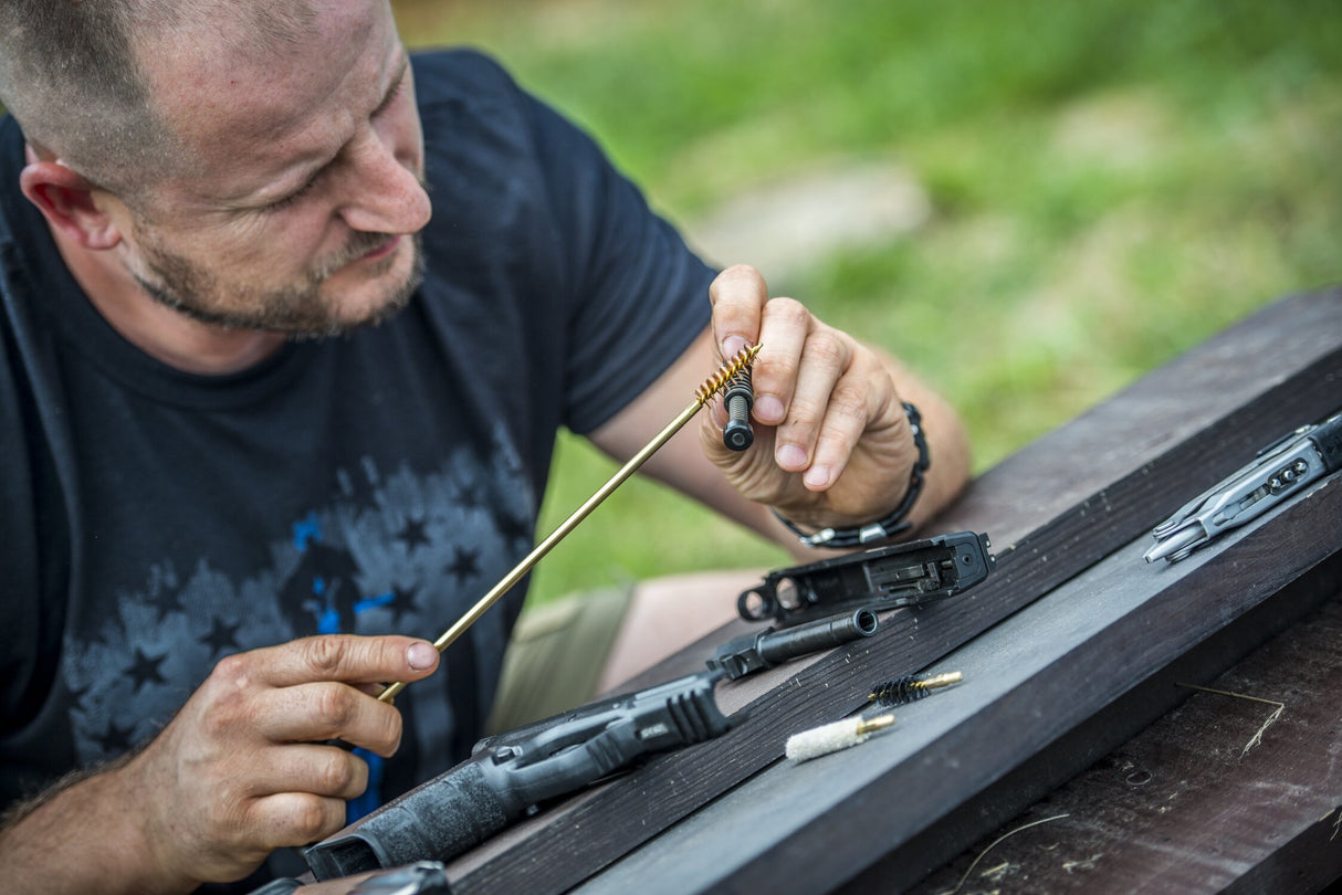 Helikon-Tex - Pistol Cleaning Kit for .38/9 mm