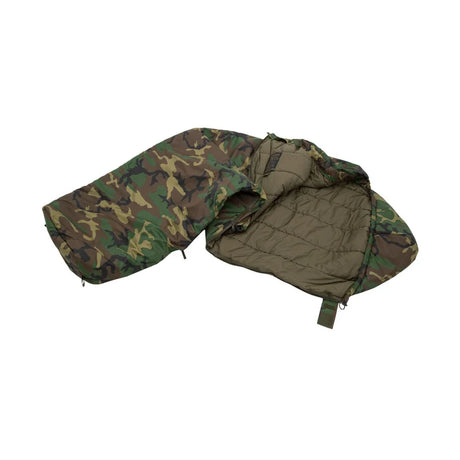 Carinthia - Tropen Sovepose // Woodland-1-XtraGrej