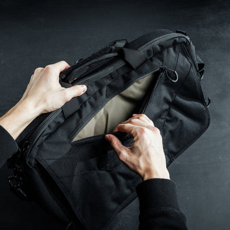 Eberlestock - Executive Brief Skuldertaske 17L // Grå-6-XtraGrej