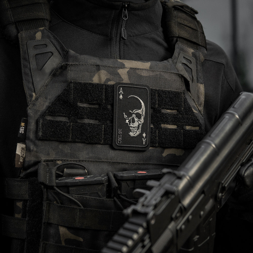 M-Tac patch Face of war (Broderi)
