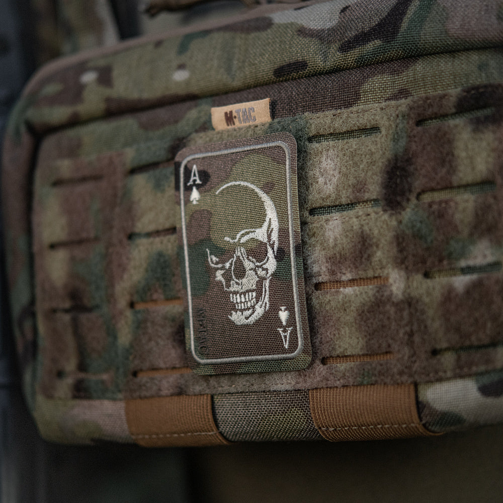 M-Tac patch Face of war (Broderi)