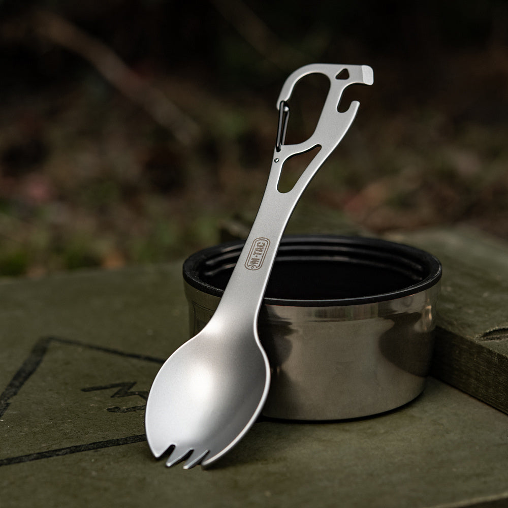 M-Tac Spork bestickset med en karbinhake
