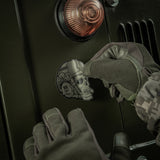 M-Tac klistermärke Operator