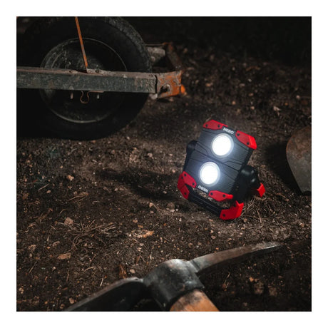 Nebo - OMNI 2000 Genopladelig Arbejdslampe 2000 Lumen-3-XtraGrej