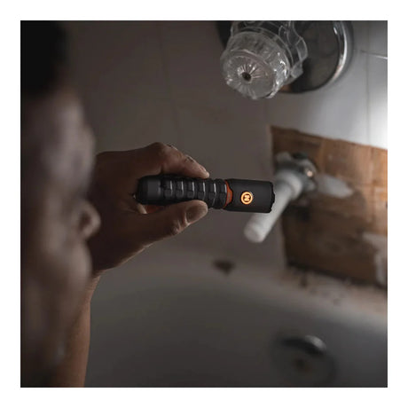 Nebo - Torchy 2k Genopladelig Lommelygte 2000 Lumen // Sort-2-XtraGrej